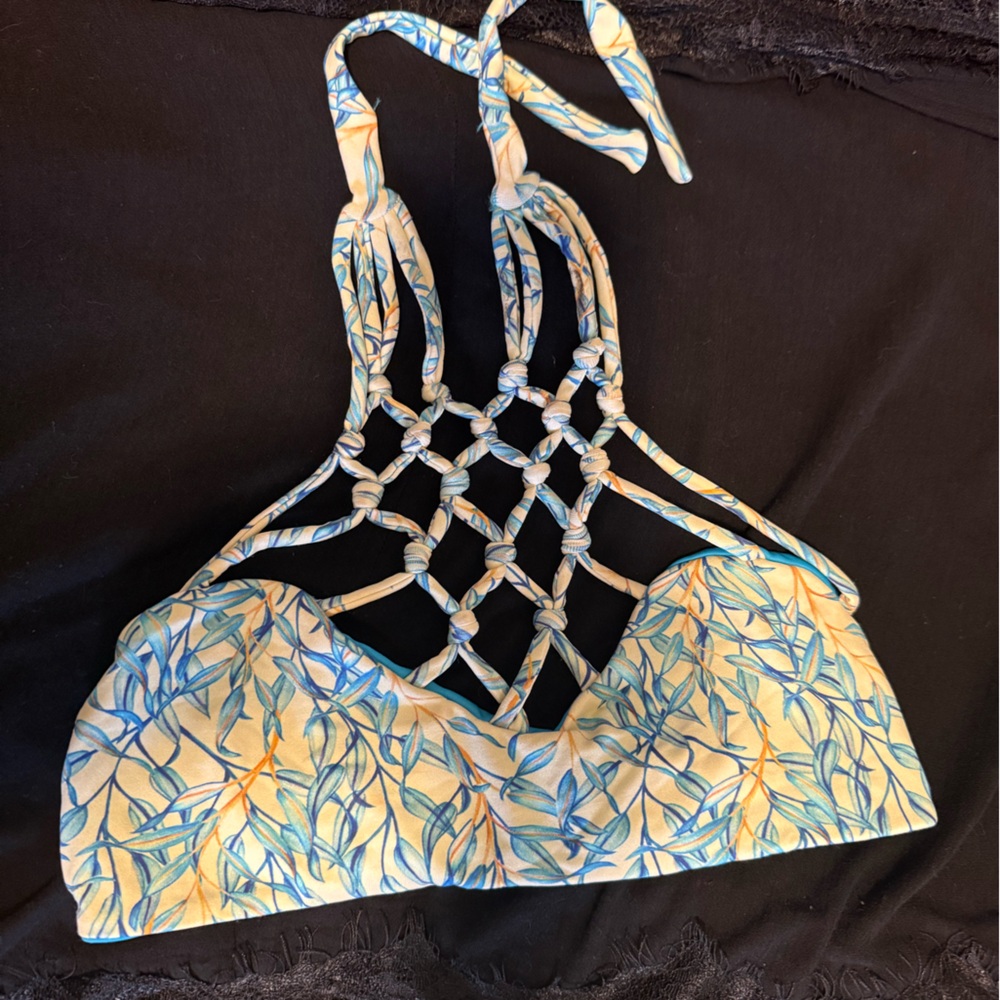 San Lorenzo Yellow and Blue Leaf Print Bikini Top
